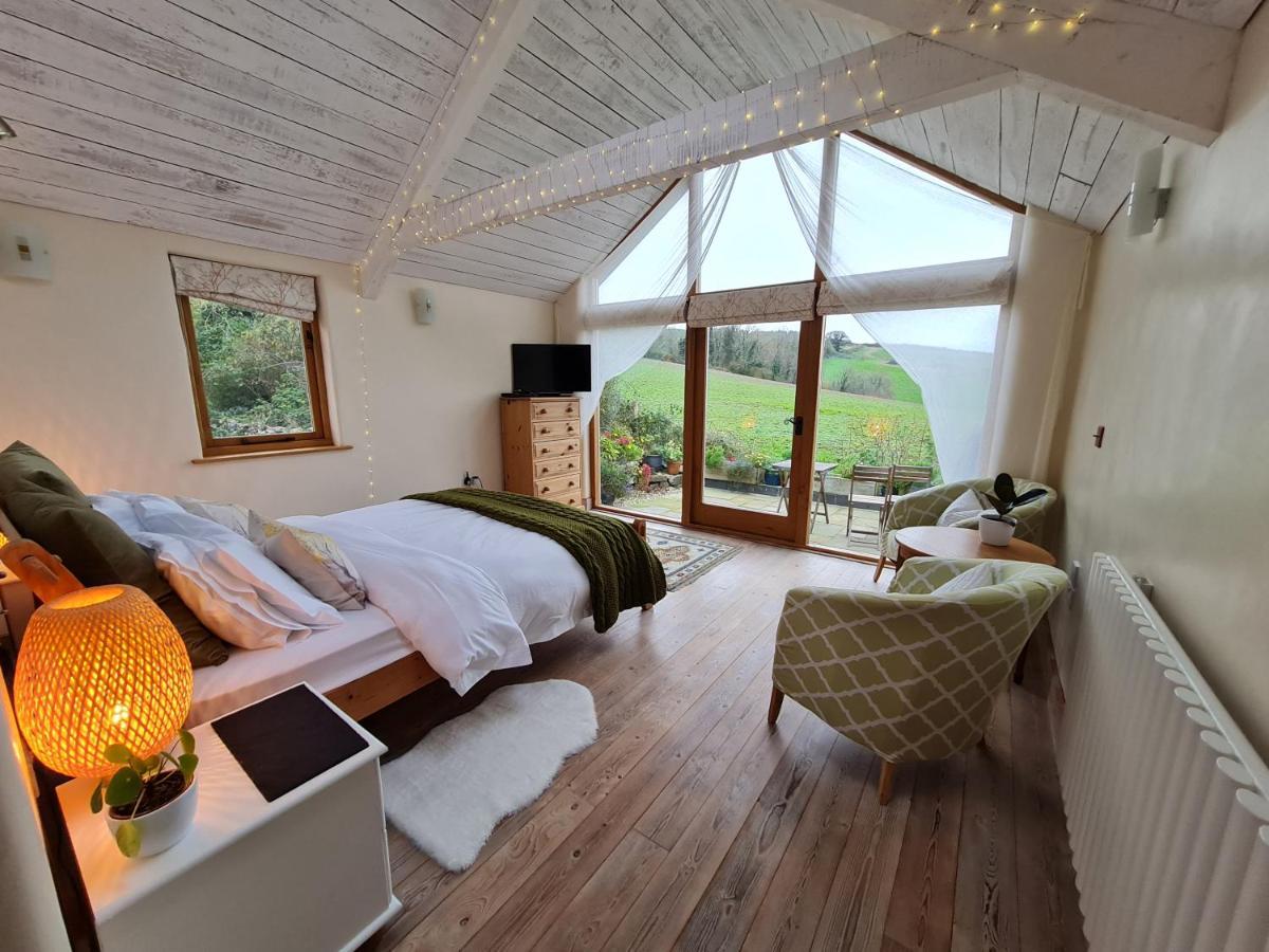 The Old Pottery, Unique Views & Spa-Like Bathroom 에쉬버튼 외부 사진
